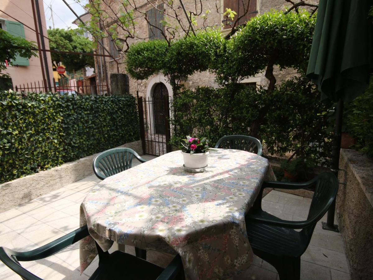 Casa Angelo Villa Torri Del Benaco Exterior photo
